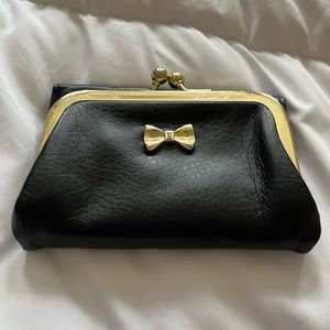 Black Coinpurse